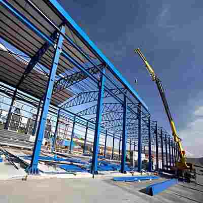 High Efficiency Prefabricated Steel Building Factory with Wind Load Up To 300 Km/h and Customizable Length